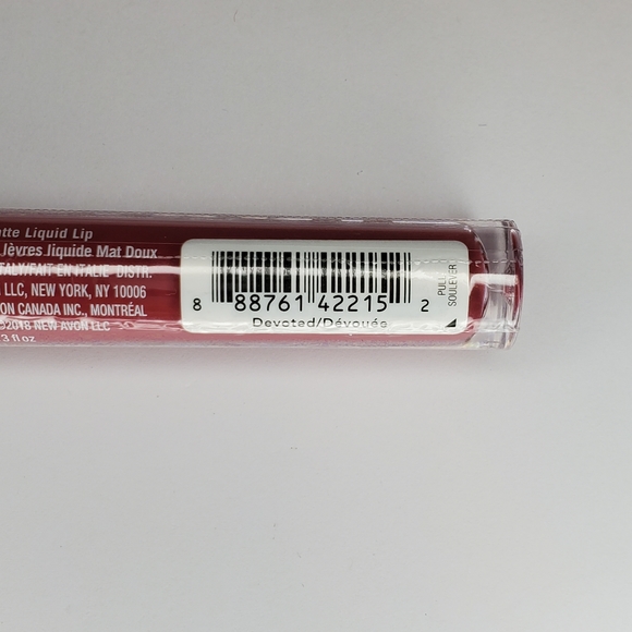 Avon Mattitude Soft Matte Liquid Lip in 'Devoted' - Picture 2 of 3